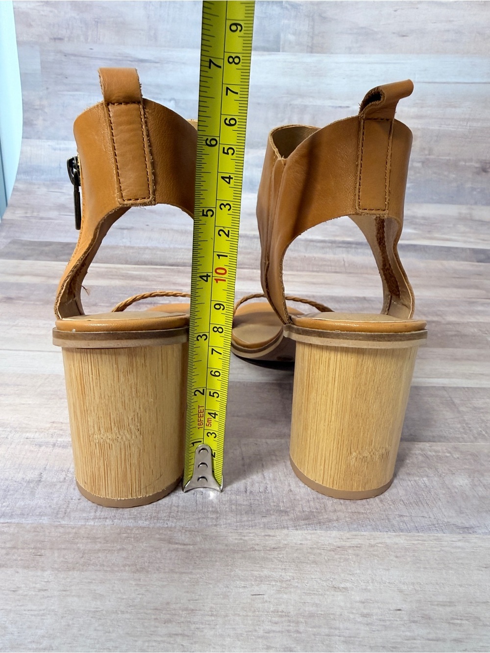 NWOT Lucky Brand Pomme Sandals 8.5 - Picture 3 of 5
